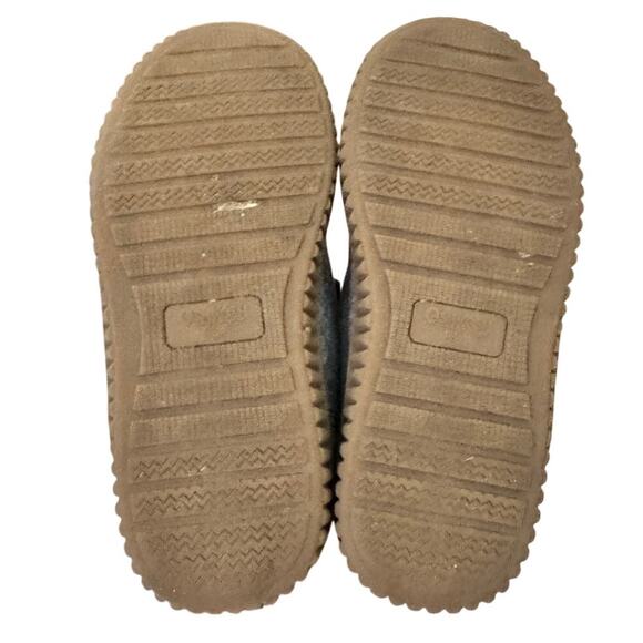 OshKosh B’gosh Toddler Boys Green Sneakers Size 11M Hook Loop Casual - Picture 9 of 9